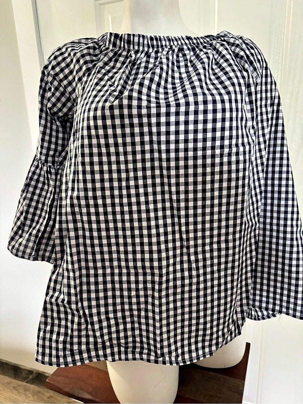 No Comment Navy/White gingham print Pullover Top Size 3X. NWT